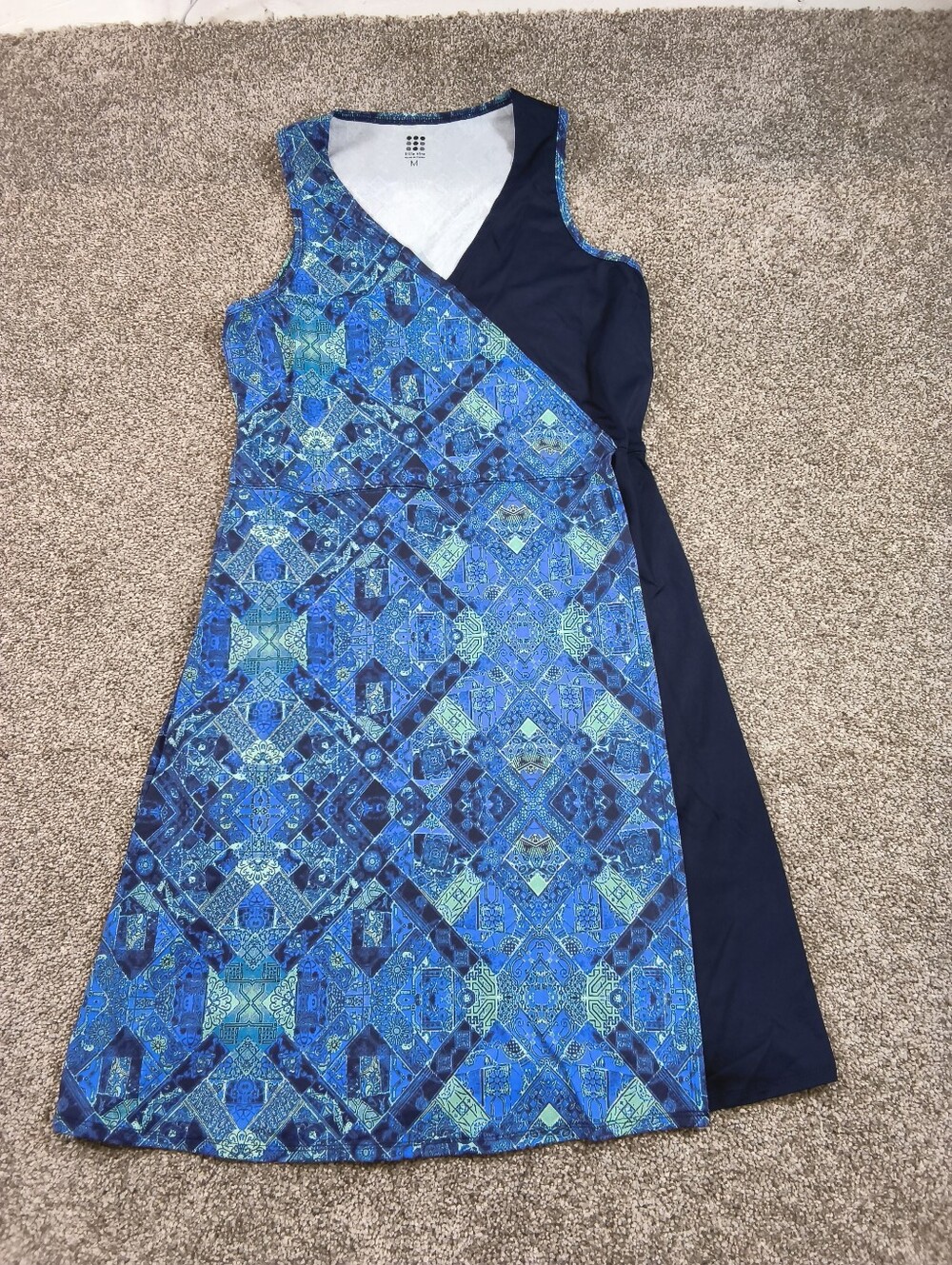 Title Nine Womens Size Medium Tank Faux Wrap Dress Blue Geometric V-Neck